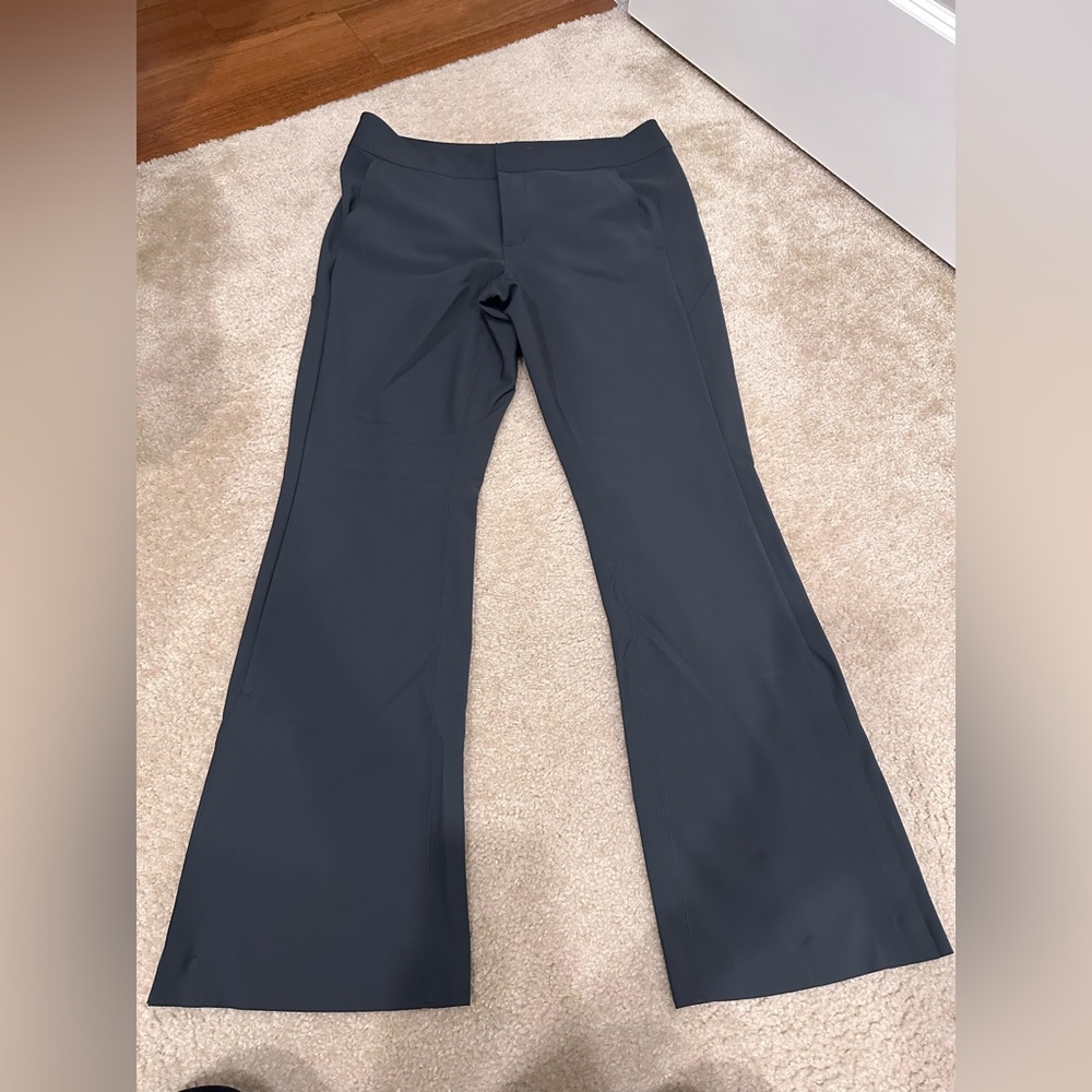 Athleta Women's Gray Stellar Flare Trouser